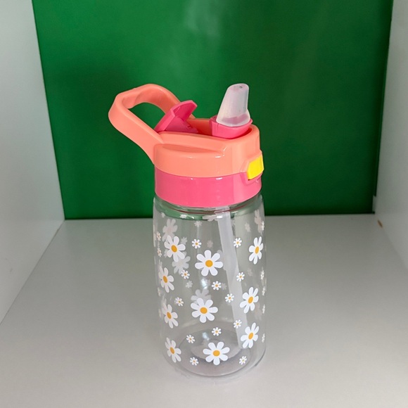 It’s Easter!!! Cute plastic egg with a cute surprise inside No Candy!! - Picture 3 of 7